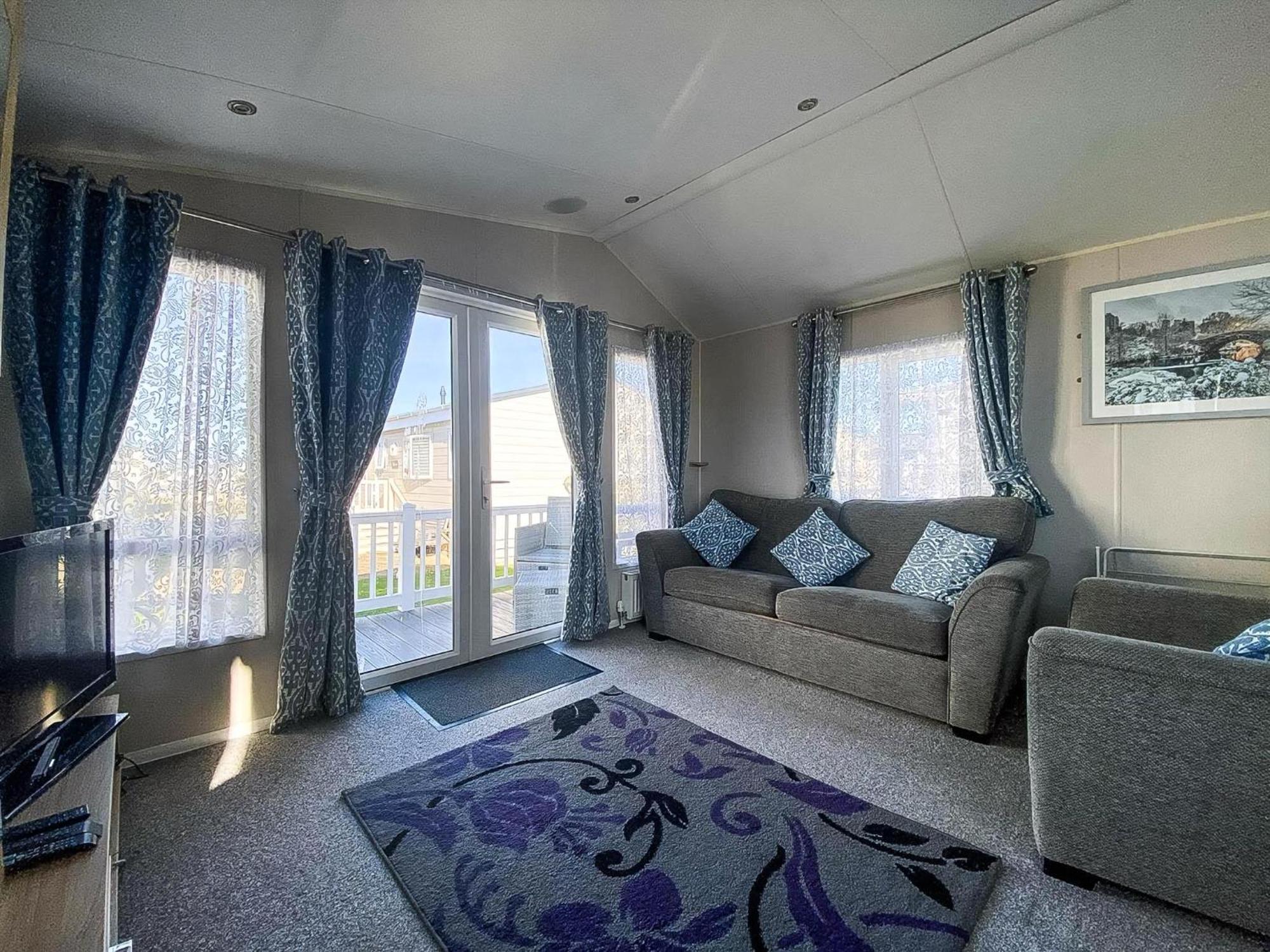 Luxury Caravan At Seaview Holiday Park In Kent Ref 47034Pb Whitstable Eksteriør bilde