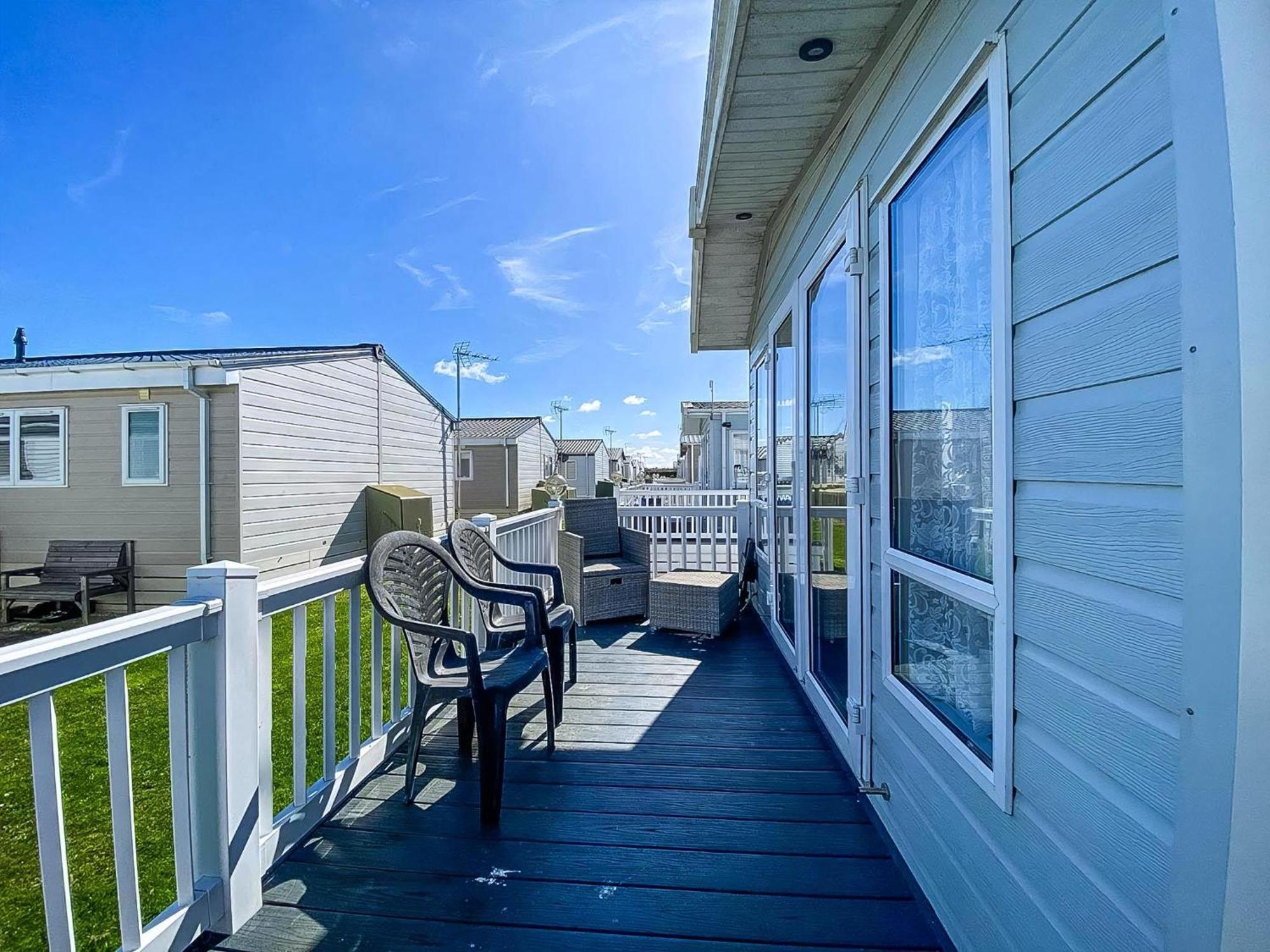 Luxury Caravan At Seaview Holiday Park In Kent Ref 47034Pb Whitstable Eksteriør bilde
