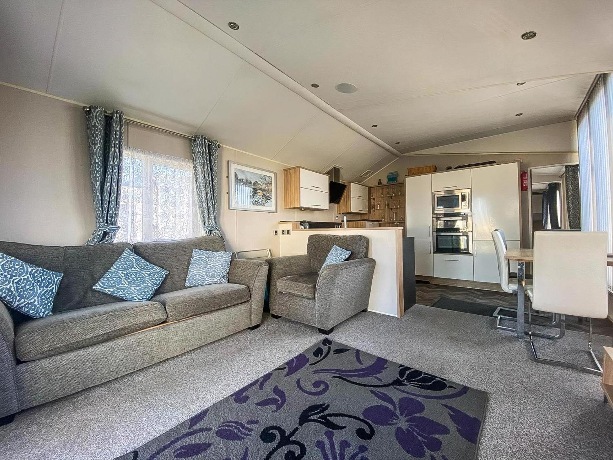 Luxury Caravan At Seaview Holiday Park In Kent Ref 47034Pb Whitstable Eksteriør bilde
